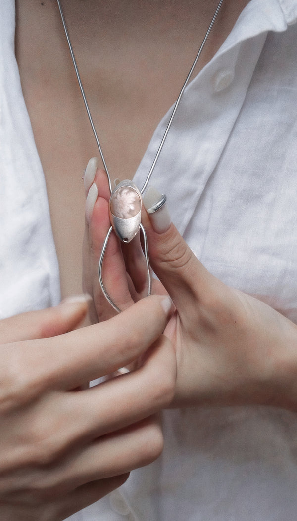 IRIS PENDANT - FLOWER AGATE PINK