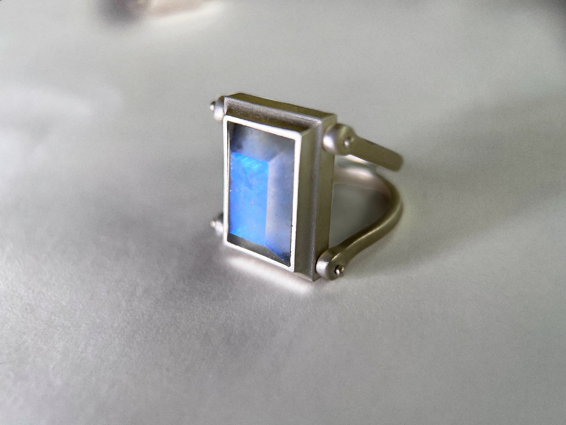 The Folio Ring - Moonstone Gem-cut